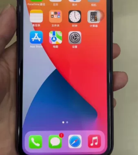 9.9新iPhone 11 国行双卡电池9...