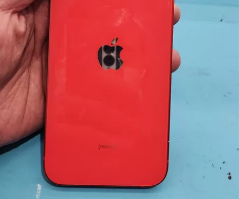 苹果12 国行128g，成色95新，边框有...