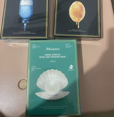 全新JM肌司研面膜，一盒10片，三种不同的...
