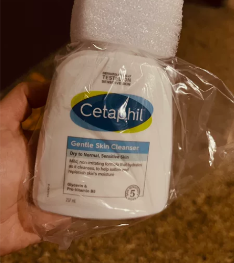 洁面丝塔芙 以前的还没用完 又来一罐 23...