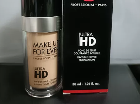 玫珂菲粉底,没用过几次,看上的私聊 感兴趣...