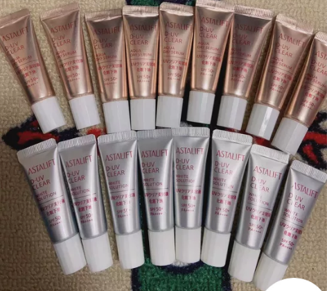 日本本土版艾诗缇隔离小样,正装一支30g,...