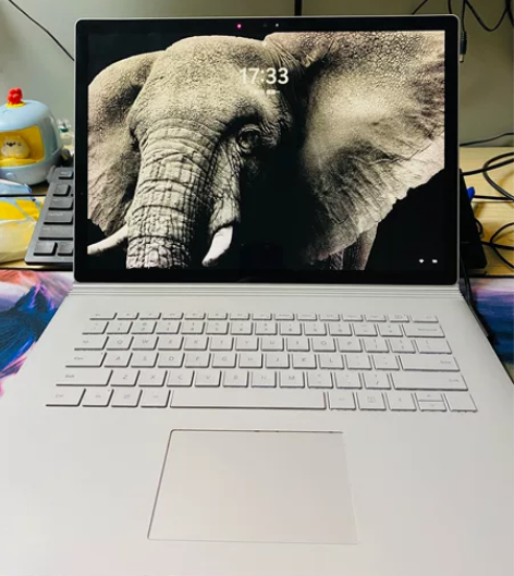 微软surface book2，平板电脑笔...