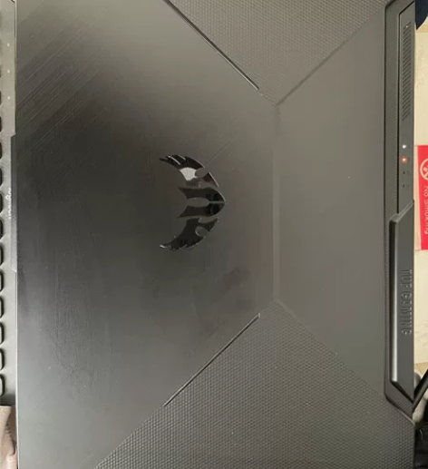 华硕飞行堡垒8，i5十代10300四核，1...