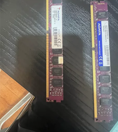 威刚4gb 感兴趣的话点“我想要”和我私聊...