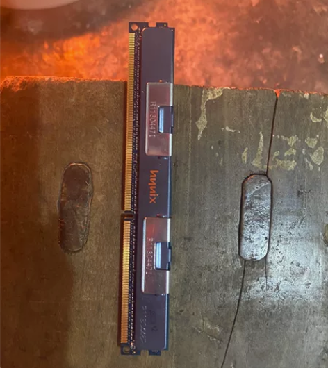 服务器内存 8G 感兴趣的话点“我想要”和...