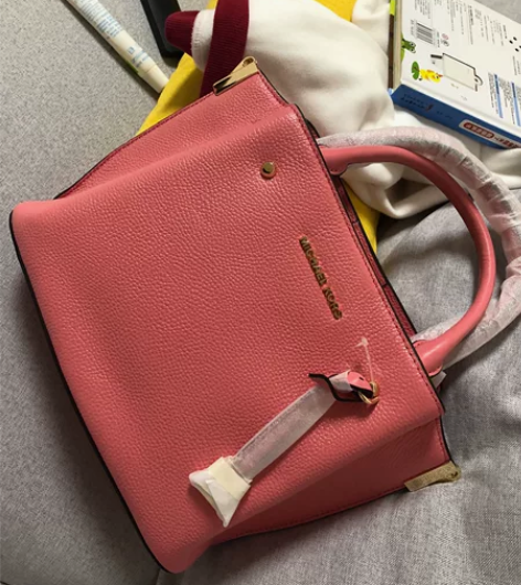 品牌型号：MK Arielle 小号皮质链...