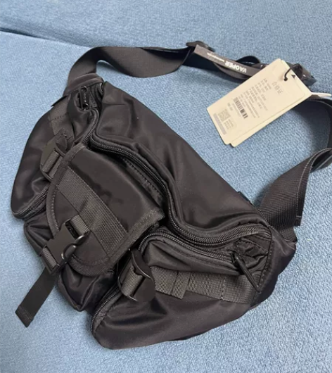 VAOPER喂牌斜挎包男潮牌包包单肩背包胸...