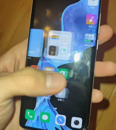 魅族18  ，8+128， 机身玻璃全损，...