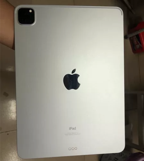 出自用iPad pro2021。Wi-Fi...