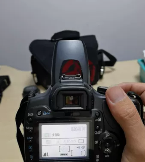 打包出售。佳能400D套机 单反入门级神器...