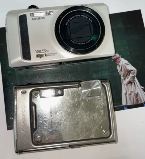 等待上新 卡西欧zr100加奥林巴斯u...