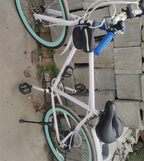 死飞变速自行车，风火轮电灯，钥匙锁链，前置...