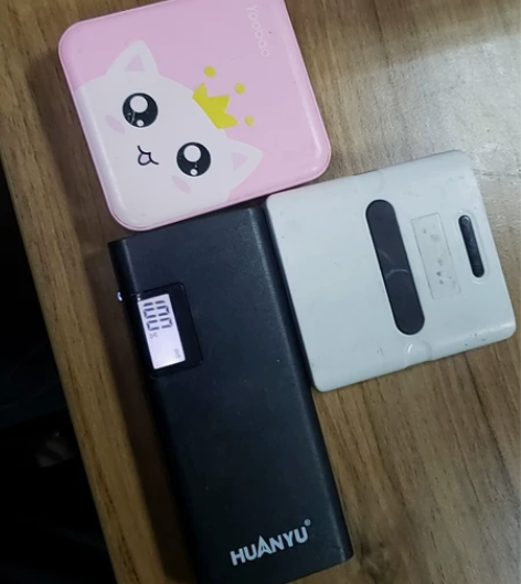 各种牌子羽博充电宝功能正常 小的便宜功能正...