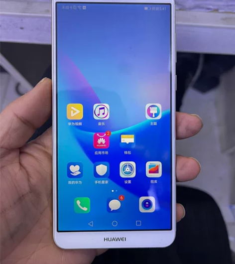 华为畅享8plus. 4+64. 纯原装机...