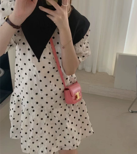 甜美高级感大娃娃领波点连衣裙女，气质显瘦荷...