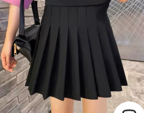 百褶裙厚款，不是薄的均码，全新有内衬，料子...