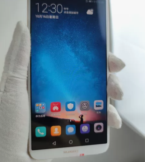 麦芒6  4+64g 老化，左下角，见图[...