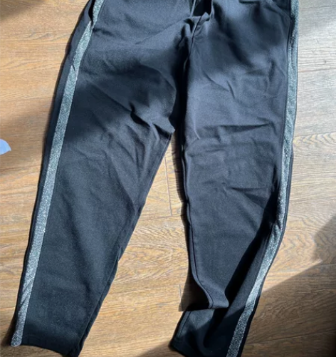 黑色休闲裤运动裤，质量特好，带银色边，显瘦...