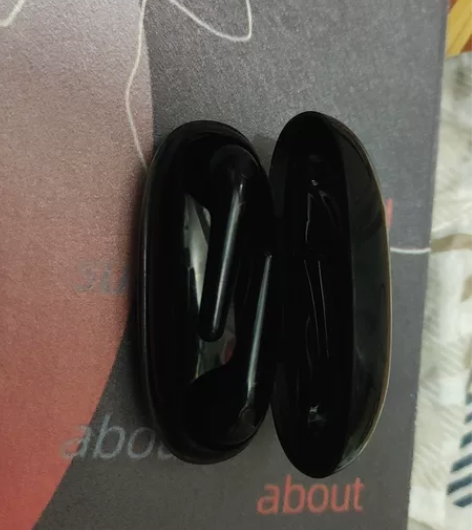 1more万魔舒适豆 左耳单出35，不包邮...