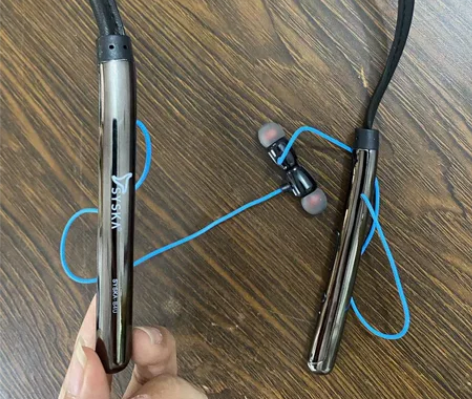 蓝牙运动耳机，全新没用过，声音优美，立体感...