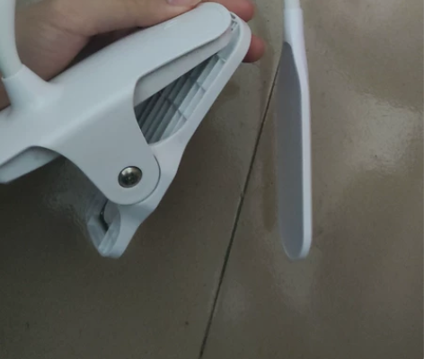 闲置小台灯 宿舍用 夹子灯 很亮很好用...