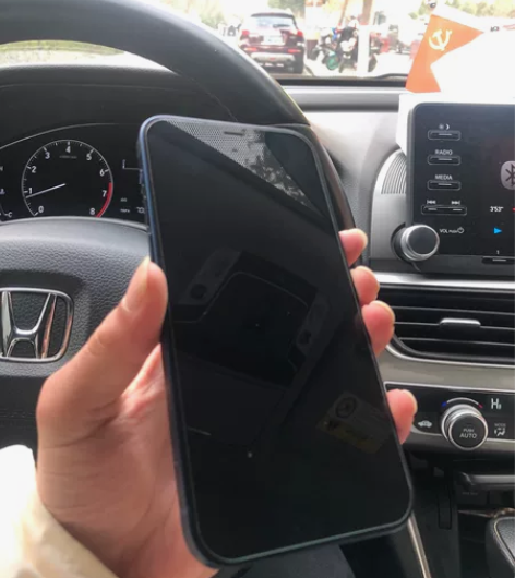 苹果12 64g 2700 感兴趣的话点“...