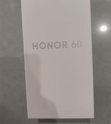 荣耀60se 流光8+128全新未拆封 感...