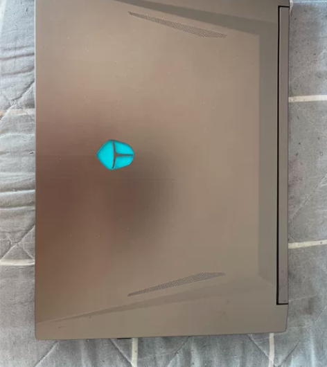 ?雷神911  9代i7处理器  15.6...