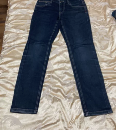 gxgjeans修身牛仔裤L码 感兴趣的话...