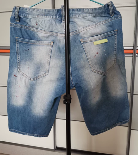 海澜之家牛仔短裤，是这个颜色设计，不是掉色...