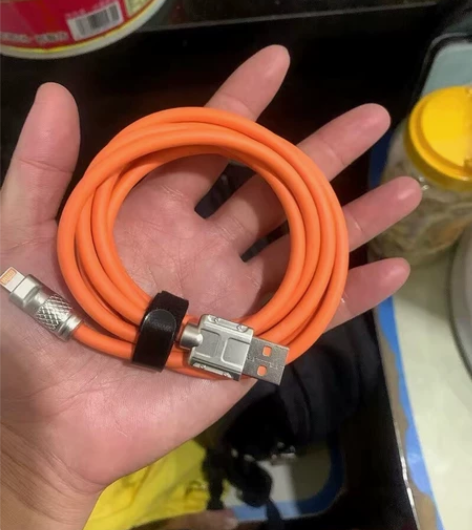 数码城退租清一批快充充电线6.66元包邮甩...