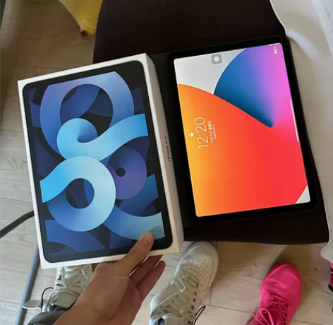 出同城，Air 4代，纯原，闲置很久，新机...