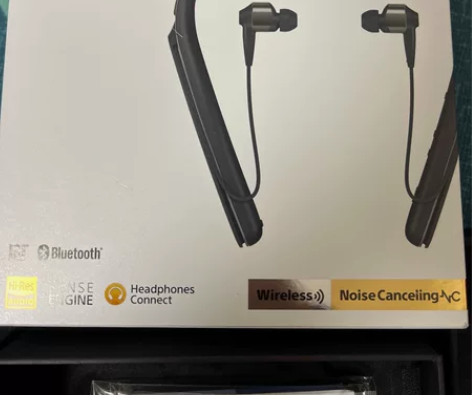 索尼蓝牙耳机WI-1000X。个人使用，保...