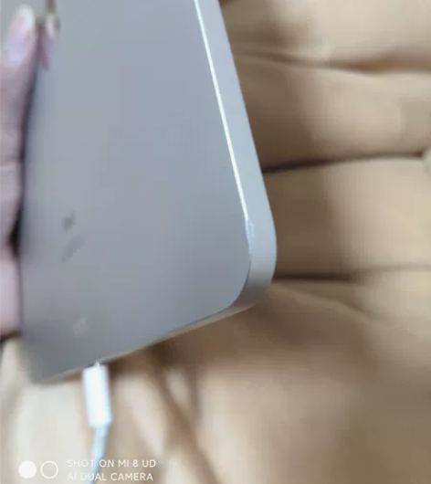 出一台自用ipad pro 2021 国行...