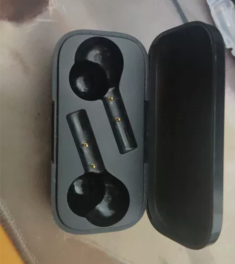 qcy t5s充电仓 只有充电仓了??轻微...