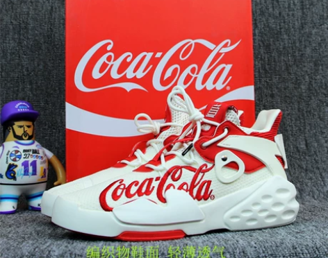 安踏可口可乐联名款限量2021秋冬新款休闲...