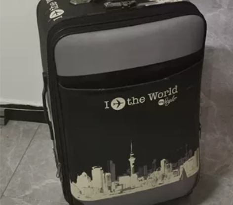 行李箱！万向轮结实耐用皮箱拉杆箱24寸，容...