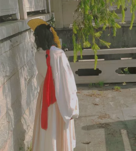 科幻 秋色汉服五五年 爽快塞发饰小零食