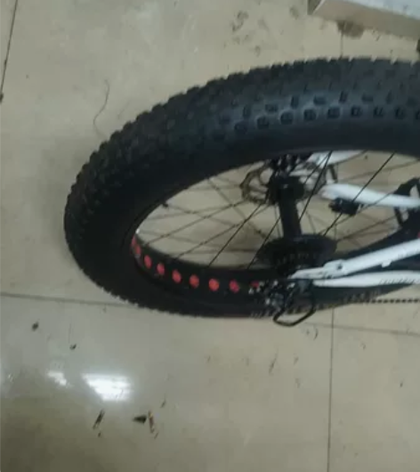 买来还没有骑几回，骑了两三次没骑了，同城自...