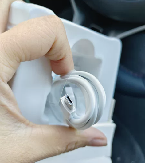 处理全新的充电线 感兴趣的话点“我想要”和...