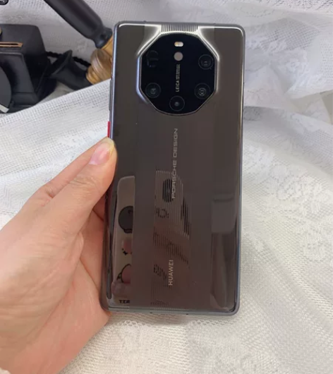 可置换！典藏华为mate40保时捷黑色12...