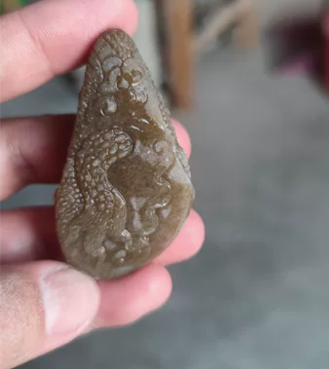 自家玉雕工作室出品，一手货源，拒绝中间商赚...