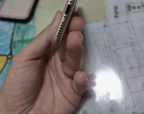 国行 国行 国行 自用一手苹果8,64G国...