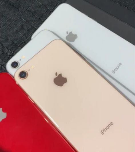 苹果iPhone 8 64g 机器功能正常...