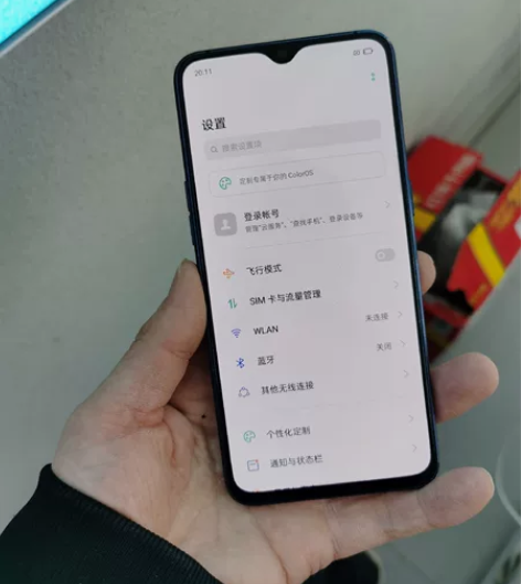 oppo R17 6+128G内存，八九成...