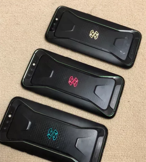 黑鲨一代游戏手机，高通骁龙845处理器。 ...