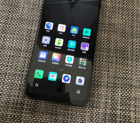 黑鲨3，8+128G，双卡双待支持5G，游...