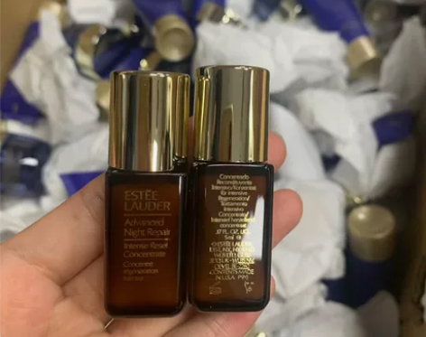 雅诗兰黛高能精华5ml 感兴趣的话点“我想...