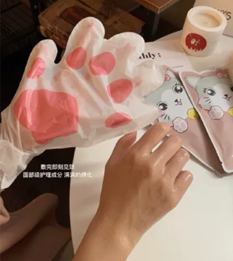 清仓全新猫爪嫩白保湿手膜 5片29.9包邮...